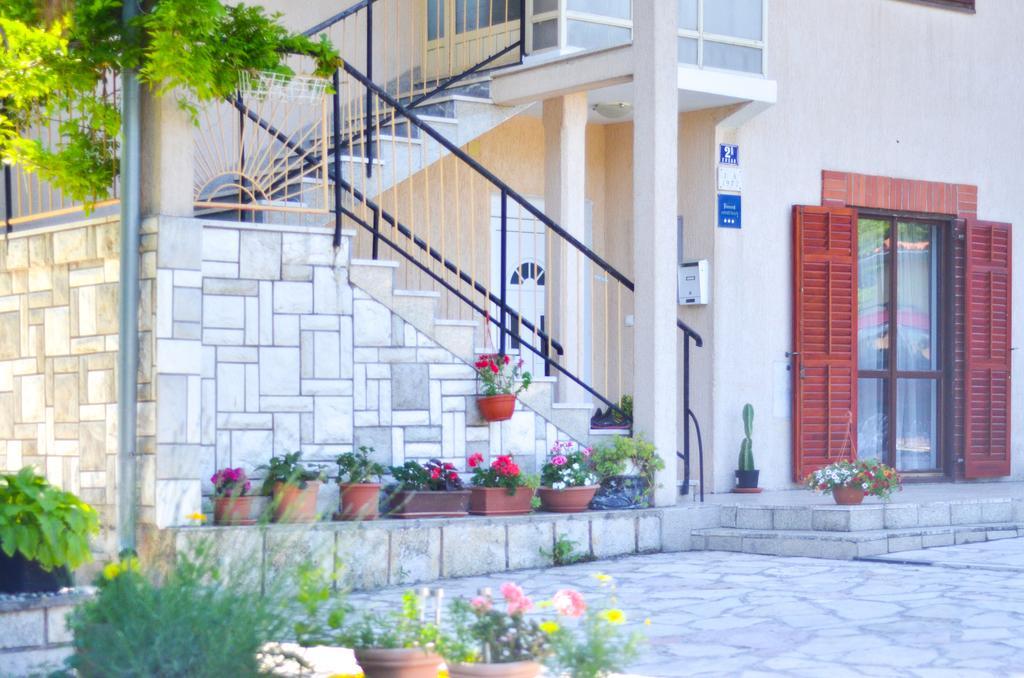 Apartment Feruco Kršan Exterior foto